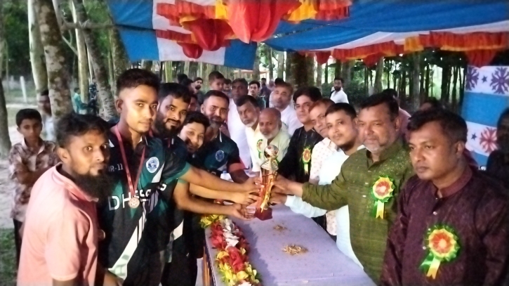 শান্তি সংঘের উদ্যোগে ফুটবল প্রীতি ম্যাচ